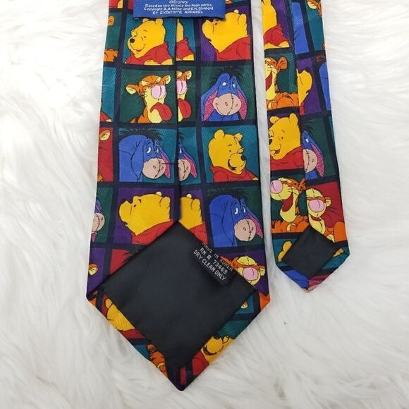 Disney Pooh Tigger Eeyore Window Design Silk Tie - Picture 7 of 8